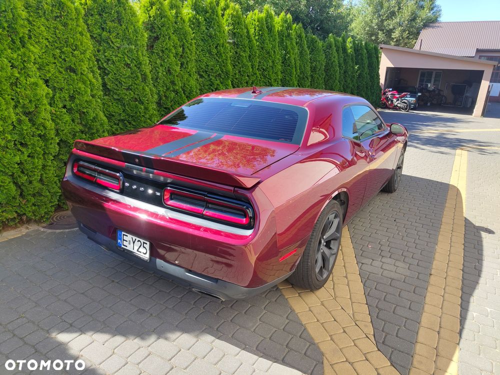 Dodge Challenger 3.6 SXT Plus - 8