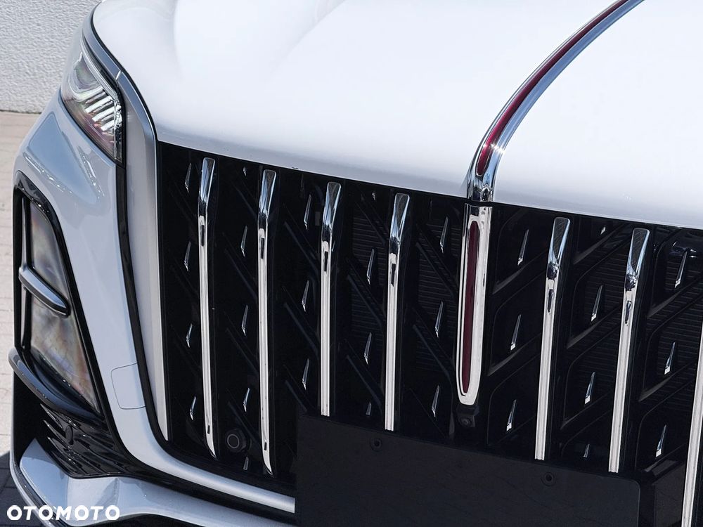 Hongqi HS5 2.0T Executive AWD - 10