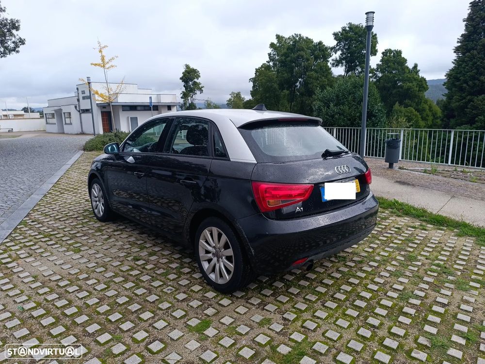 Audi A1 Sportback 1.6 TDI Advance - 6