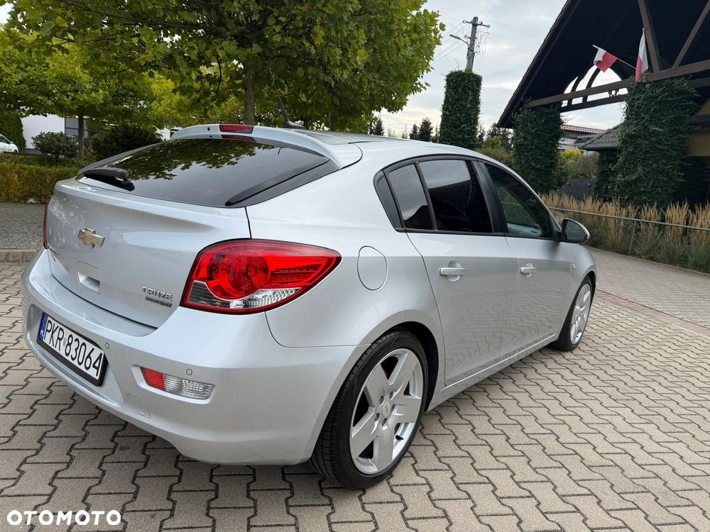 Chevrolet Cruze 2.0 LTZ - 17