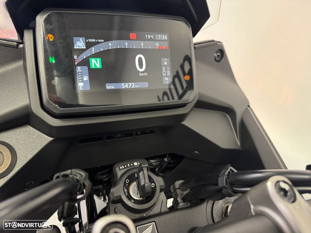 Honda Transalp 750 - 6