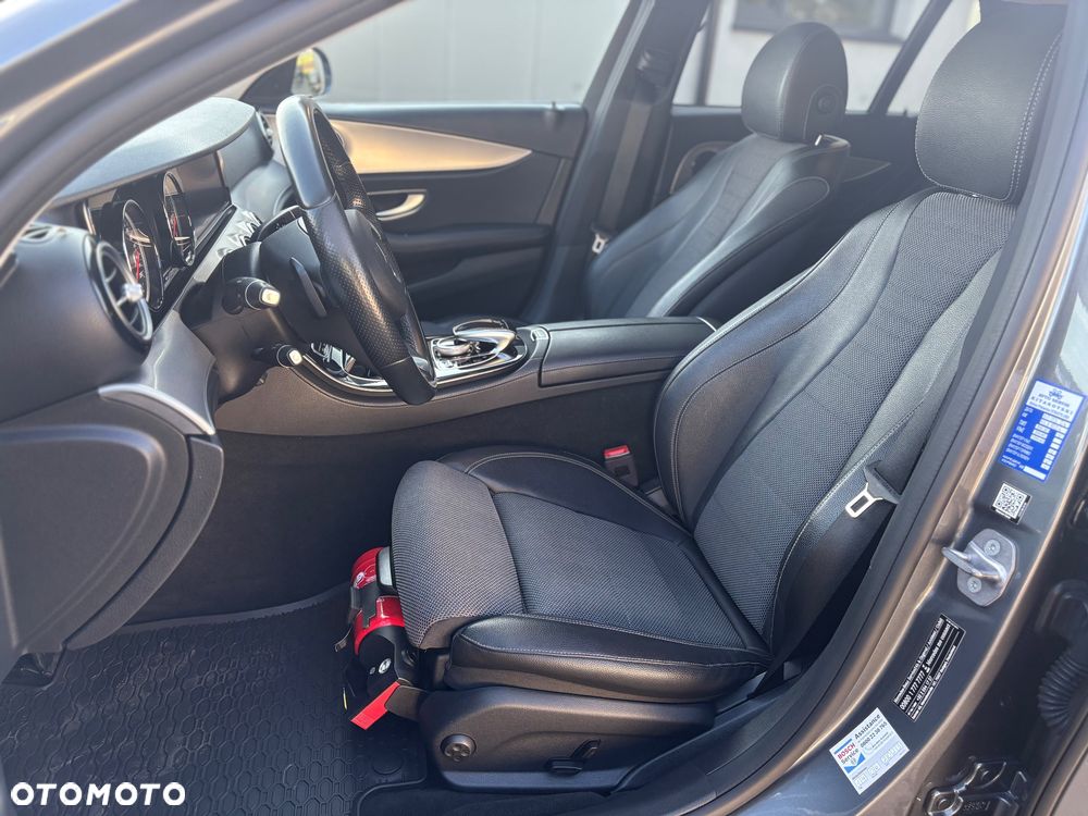 Mercedes-Benz Klasa E 200 d T 9G-TRONIC Avantgarde - 10