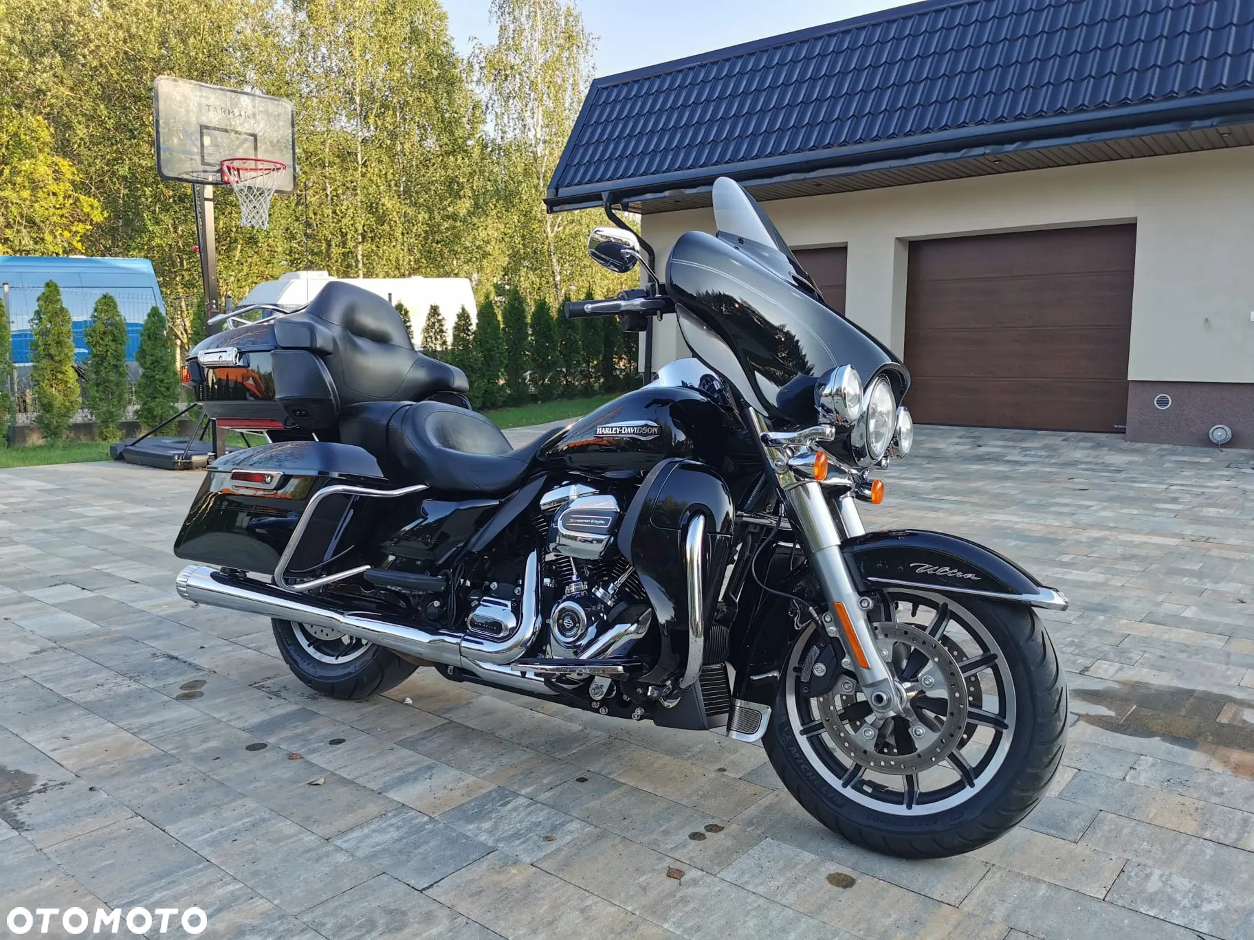 Harley-Davidson FLHTCU Ultra - 11