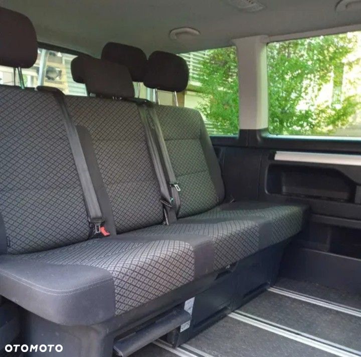 Volkswagen Multivan - 5