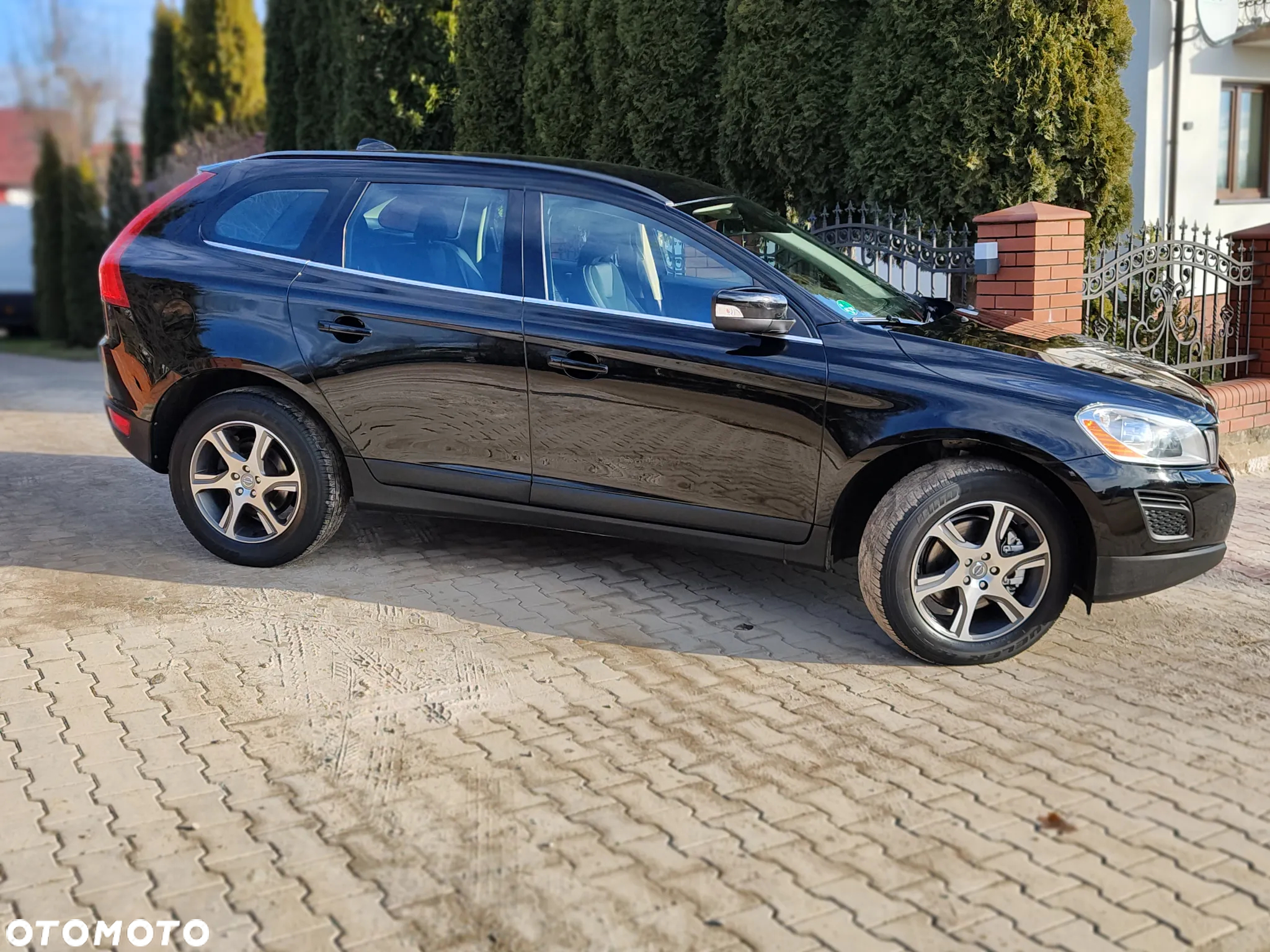 Volvo XC 60 DRIVe Momentum - 2