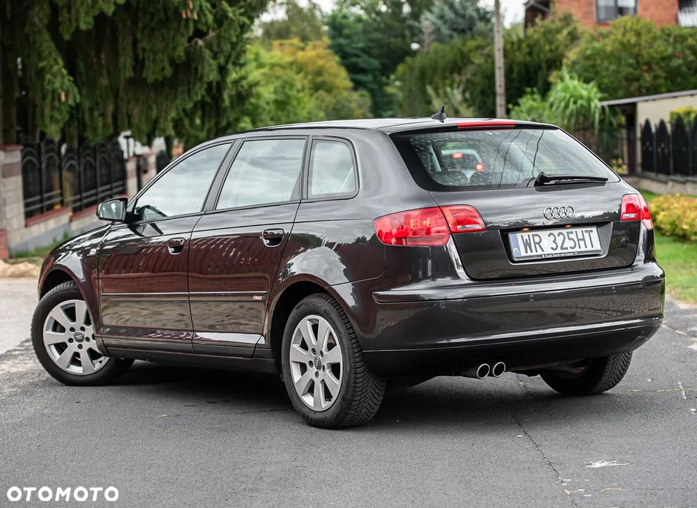 Audi A3 Sportback 1.4 TFSI Attraction - 3