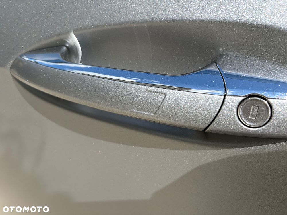 Mercedes-Benz Klasa E 300 BlueTec Hybrid - 20