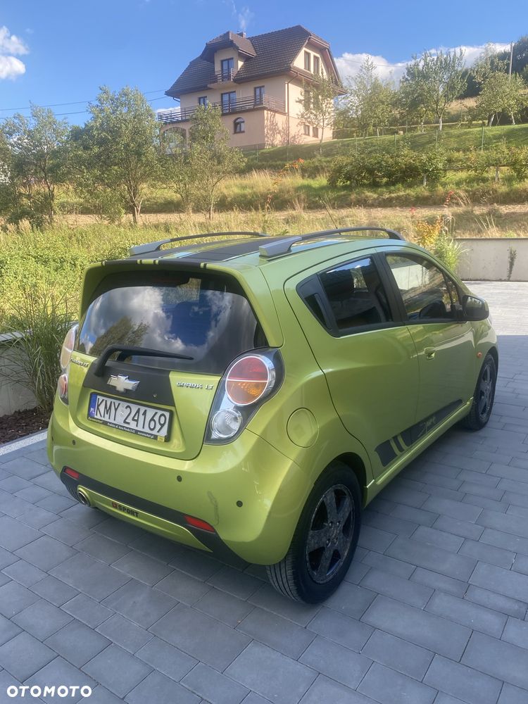 Chevrolet Spark - 4