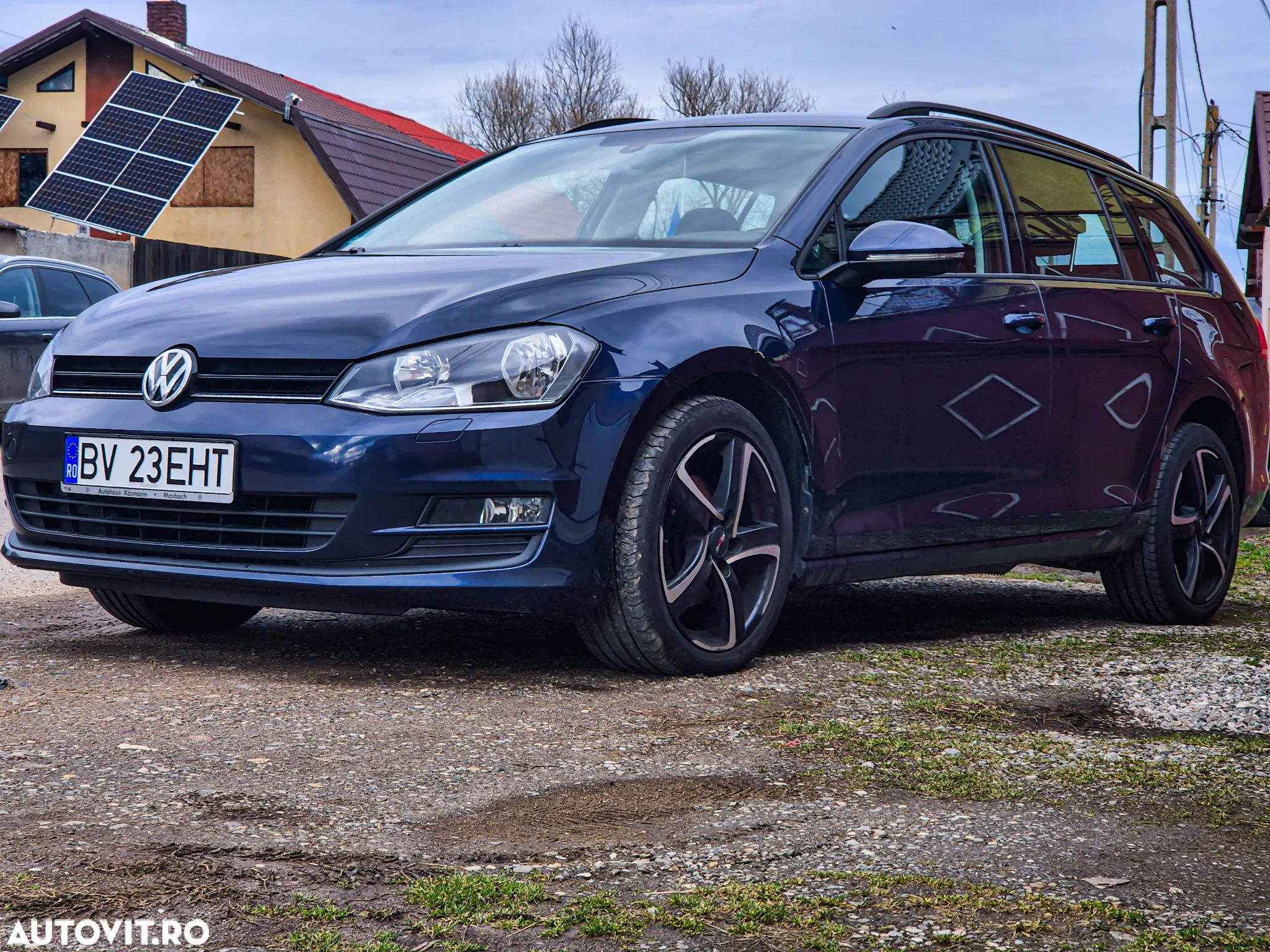 Volkswagen Golf 1.6 TDI DPF DSG BlueMotion Technology Trendline - 2