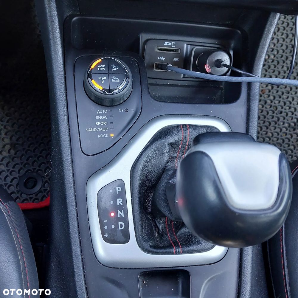 Jeep Cherokee 3.2 V6 Active Drive Lock Trailhawk - 10