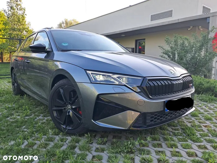 Skoda Octavia 2.0 TSI RS DSG - 2