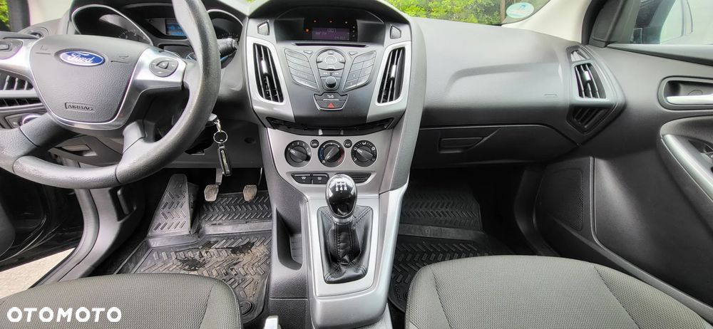 Ford Focus 1.6 TI-VCT Champions Edition - 20