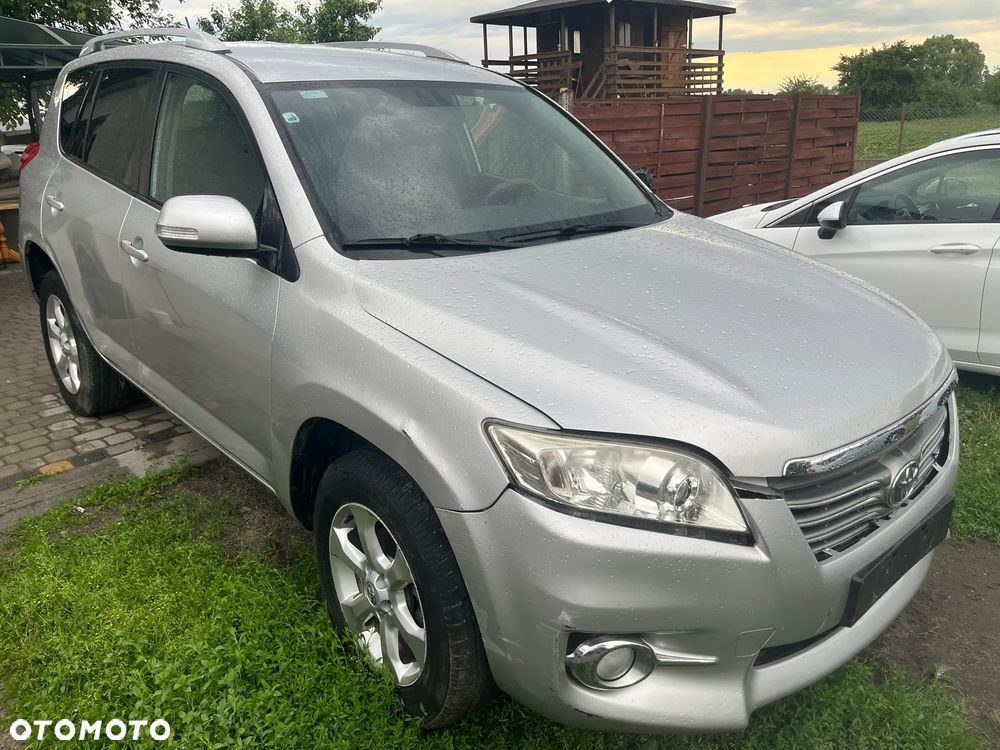 Toyota RAV4 2.2 D-4D Prestige - 1