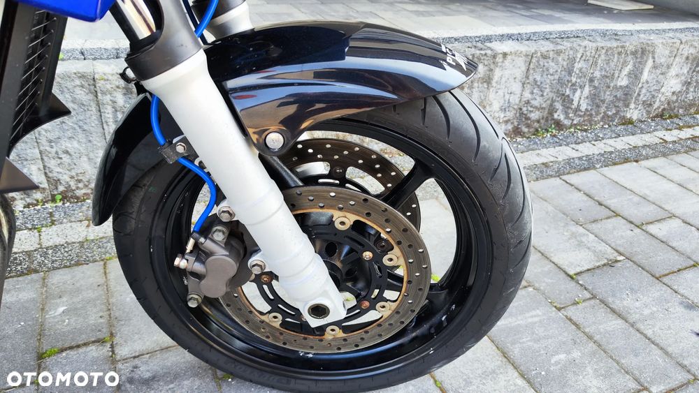 Yamaha FZ6 - 26