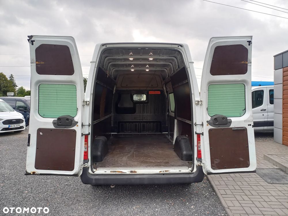 Ford Transit - 11
