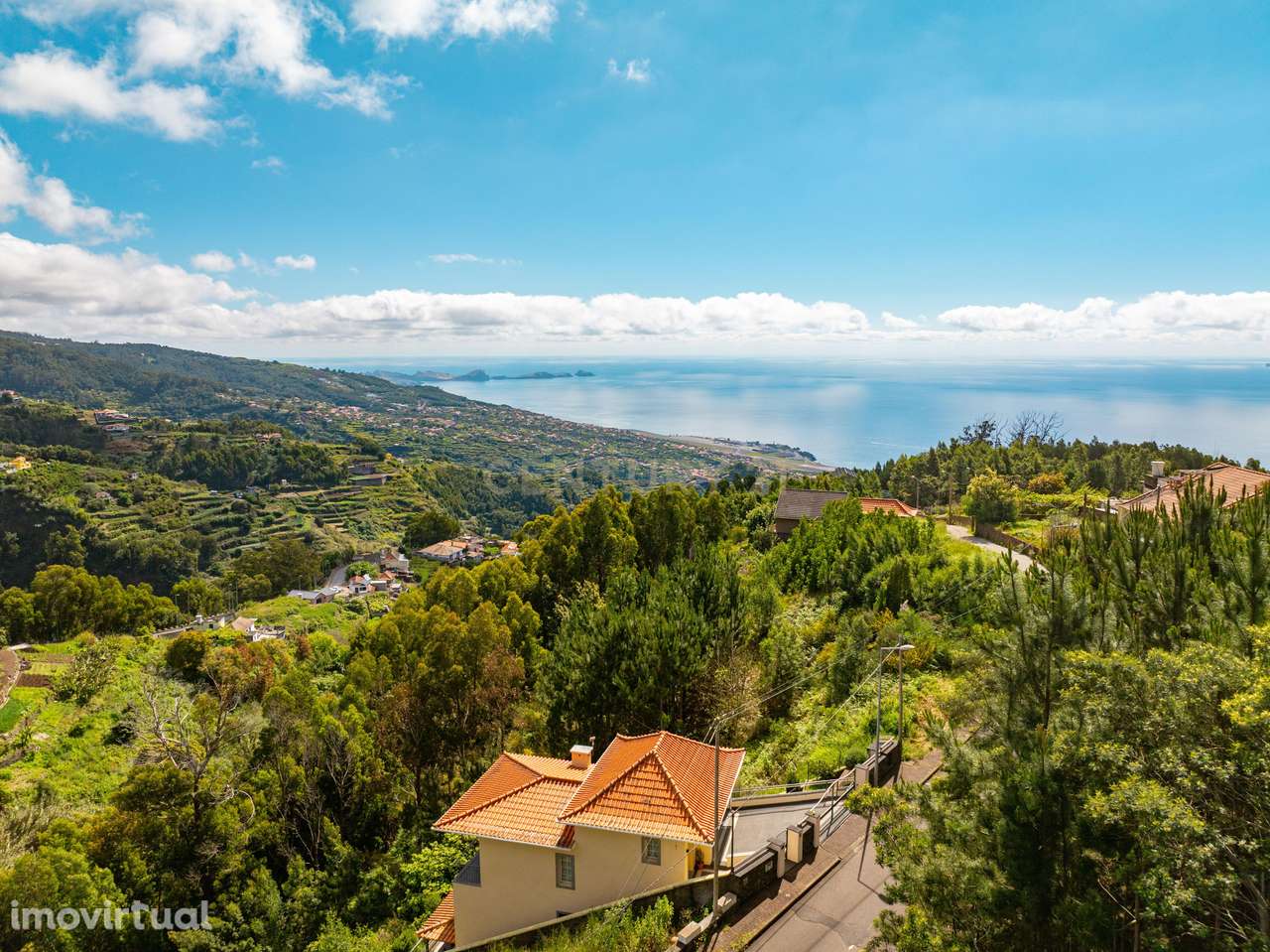 Terreno com Potencial em Zona Verde e Tranquila de Gaula - Grande imagem: 3/11
