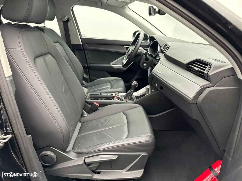 Audi Q3 Sportback 45 TFSIe S line S tronic — photo 5