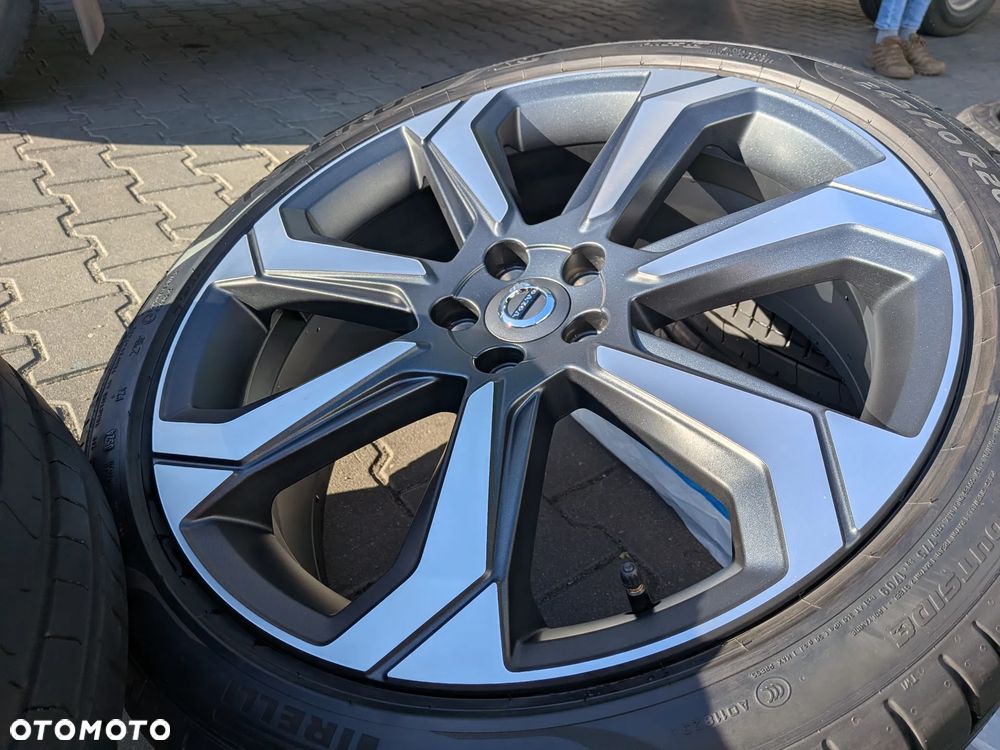 Koła Volvo V60 Cross Country 20" (32207327) + Pirelli P Zero — komplet 4 szt., jak nowe - 9