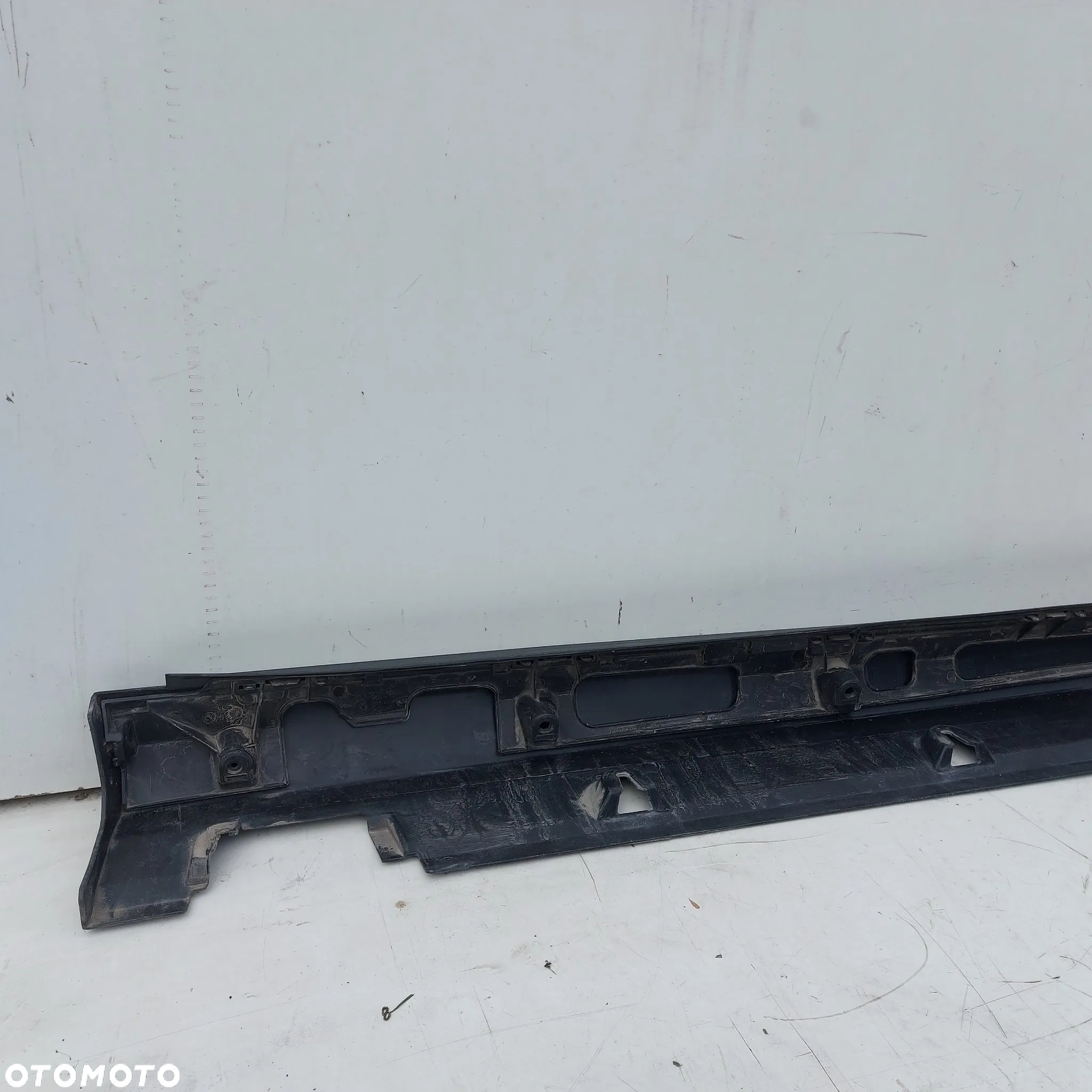 LISTWA PROGOWA LEWA NAKLADA CHROM KOMPLETNA STELAZ MERCEDES ML W166 ORYGINAL DEMONTAZ 1666980054 - 5