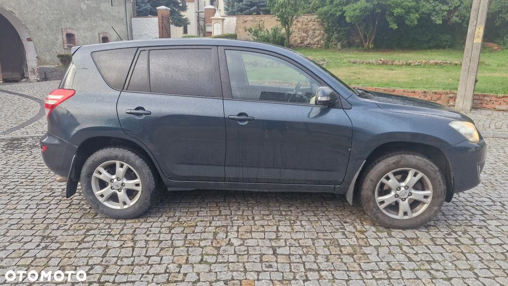 Toyota RAV4 2.2 D-4D 4x4 - 6