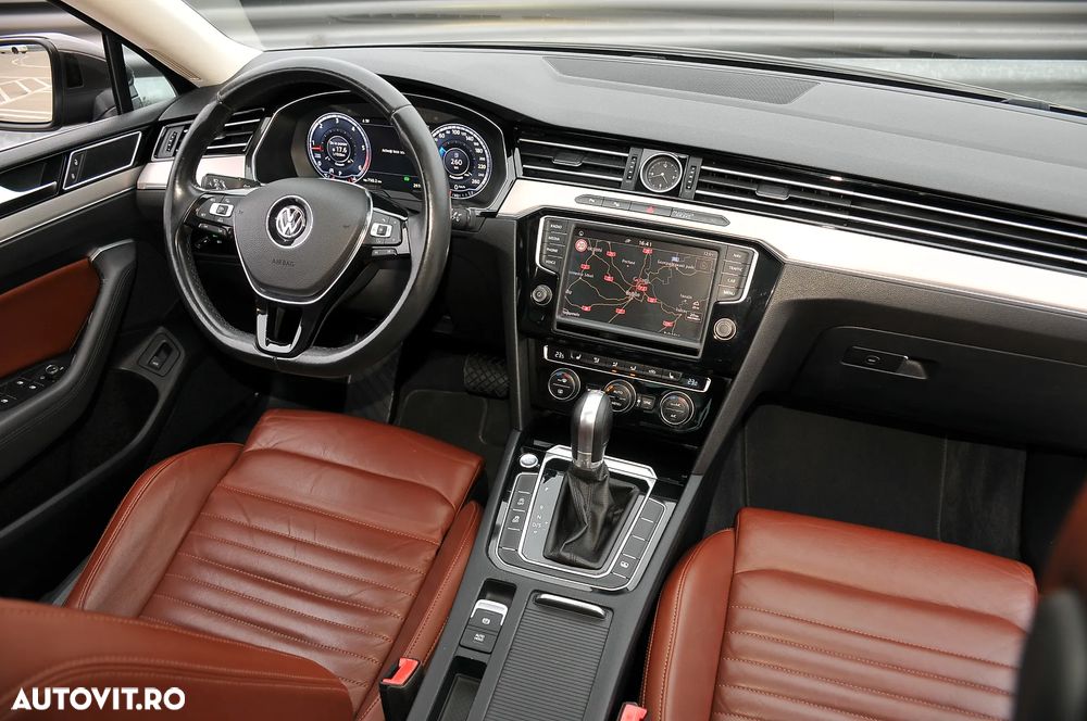 Volkswagen Passat 2.0 TDI DSG Highline - 4