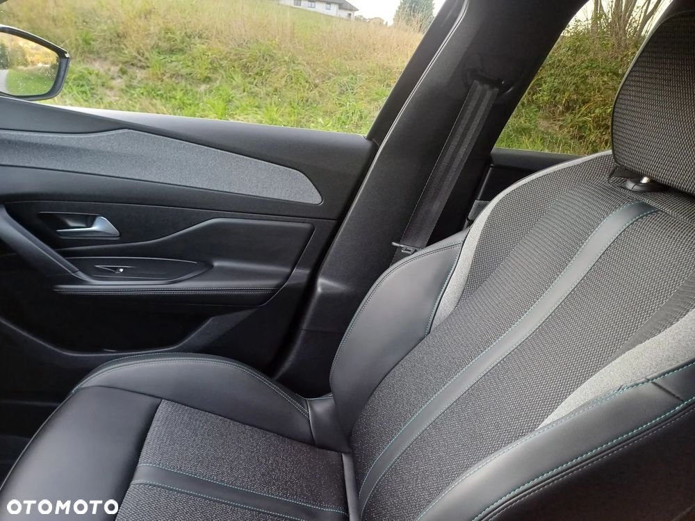 Peugeot 308 1.2 PureTech GPF Active S&S - 26