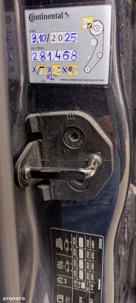 Volvo V70 D3 Kinetic - 36