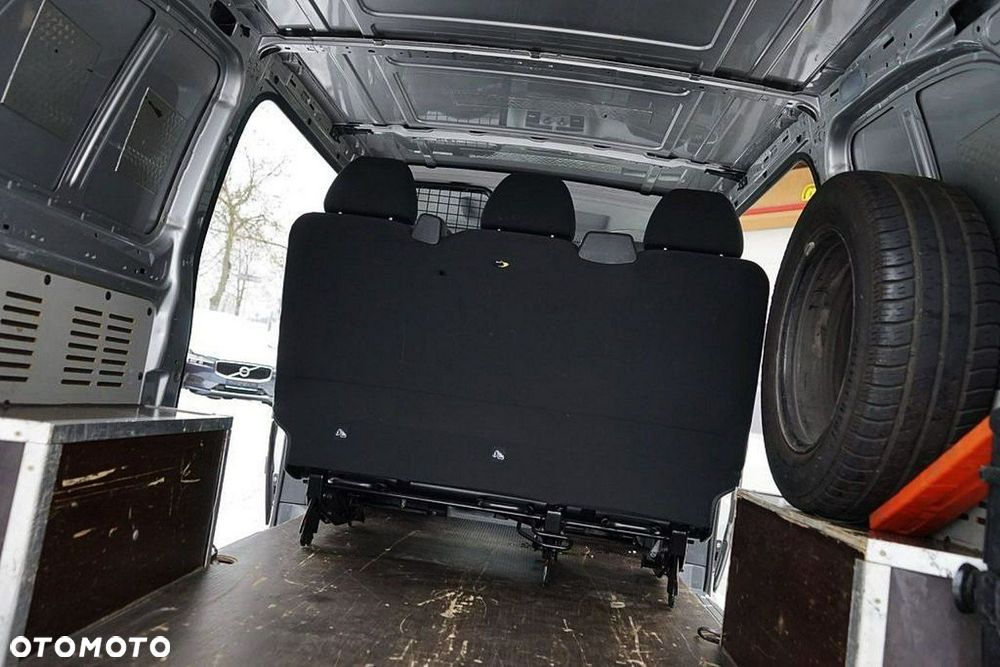 Mercedes-Benz Vito - 29
