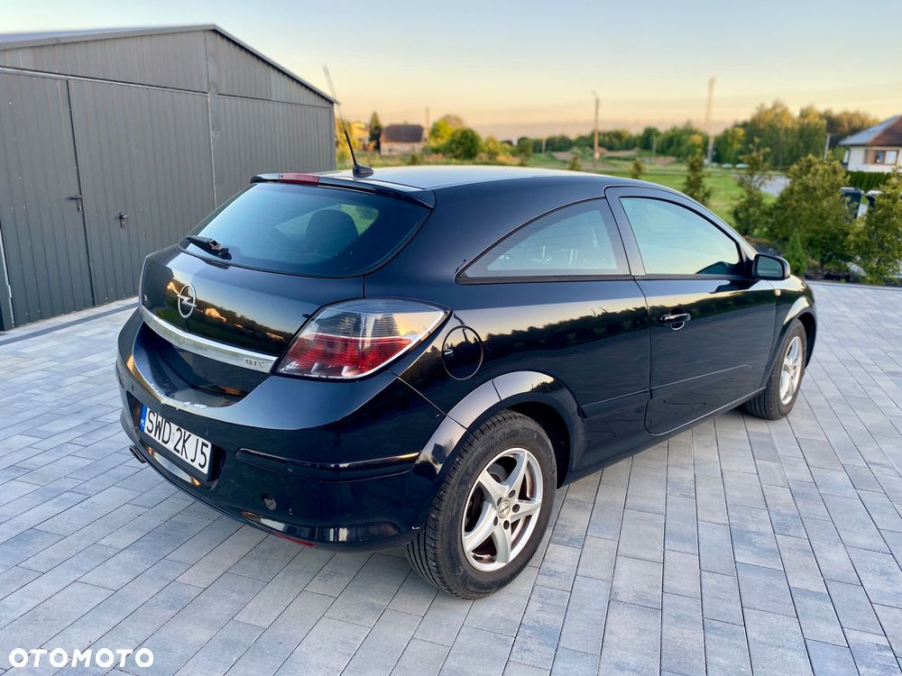 Opel Astra - 4