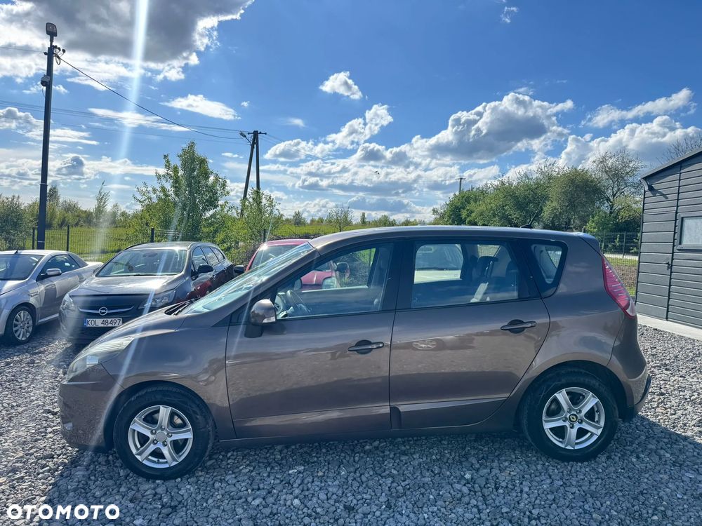 Renault Scenic 1.5dCi TomTom Edition - 3