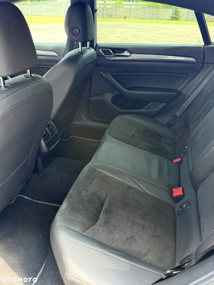 Volkswagen Arteon 2.0 TDI SCR R-Line DSG - 19