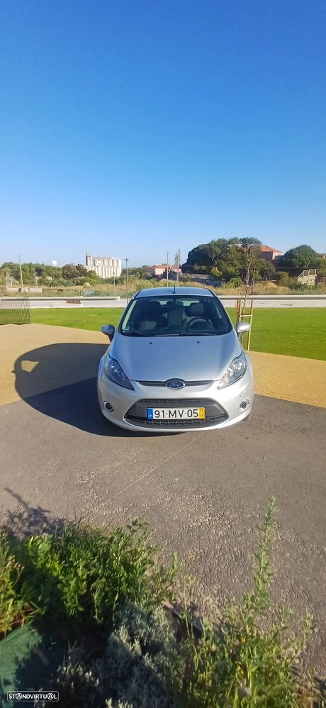 Ford Fiesta - 1