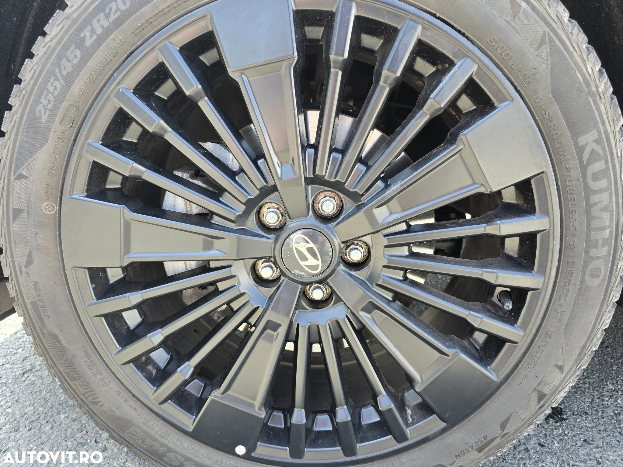 Hyundai Santa Fe Plug-in Hybrid 1.6 l 265 CP 4WD 6AT Luxury - 7