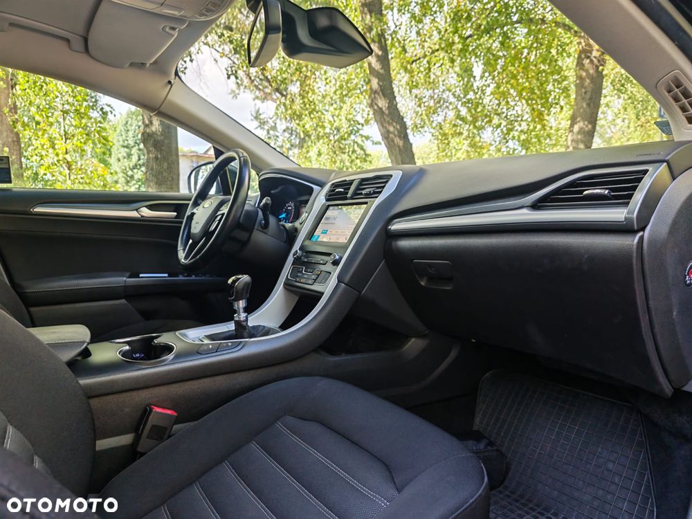 Ford Mondeo 1.5 EcoBoost Trend - 12