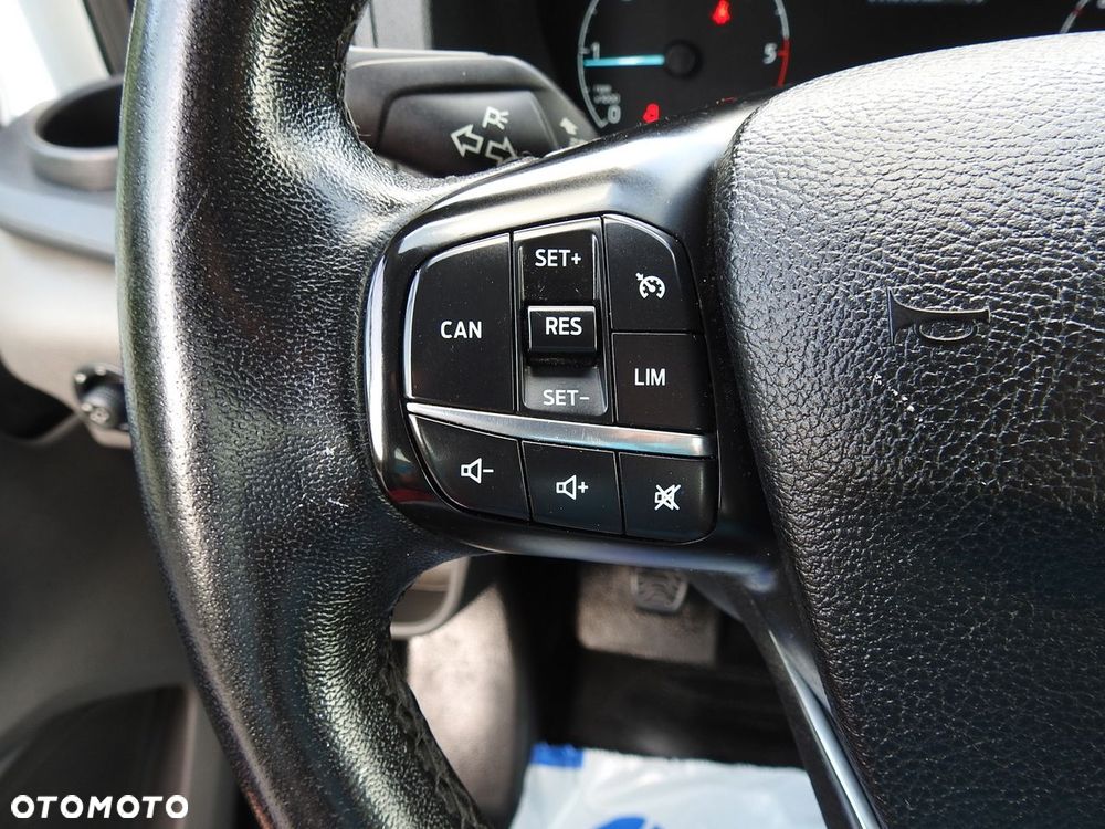Ford TRANSIT WYWROTKA TEMPOMAT KLIMATYZACJA BLIŹNIACZE KOŁA  170KM - 32