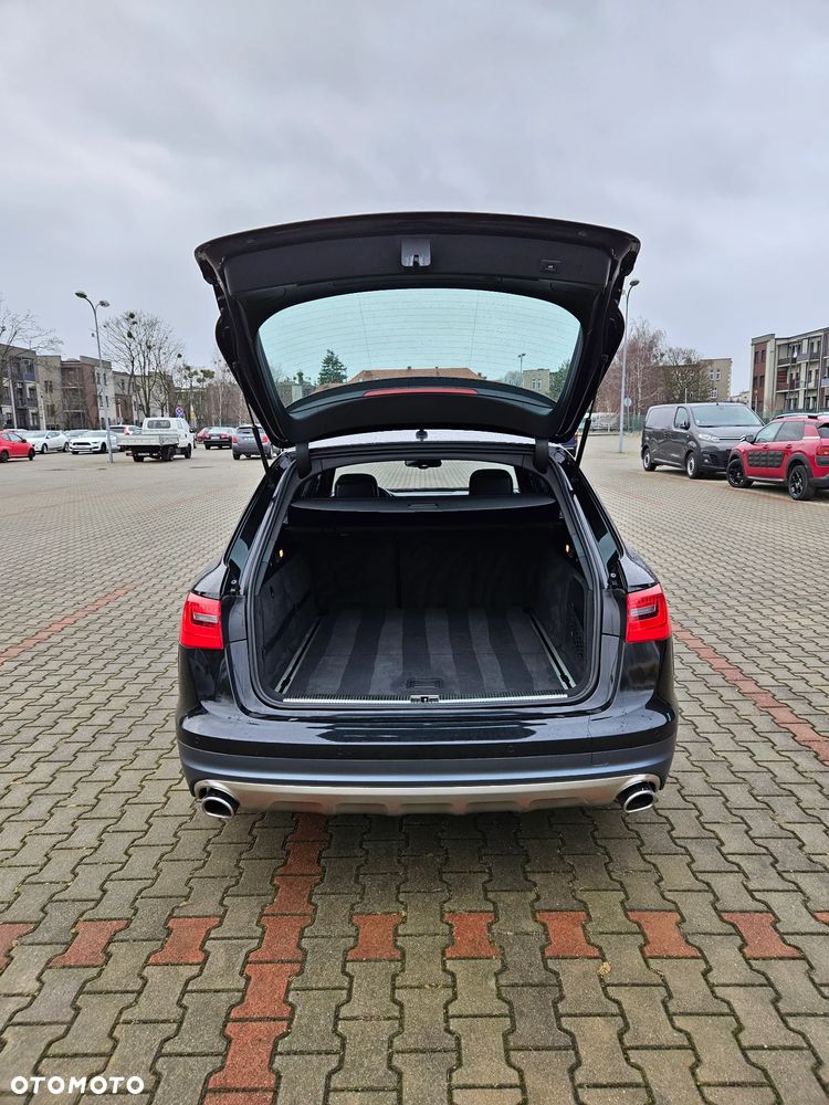 Audi A6 Allroad - 24