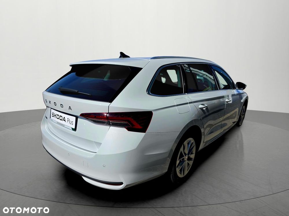 Skoda Octavia 1.5 TSI Selection - 8
