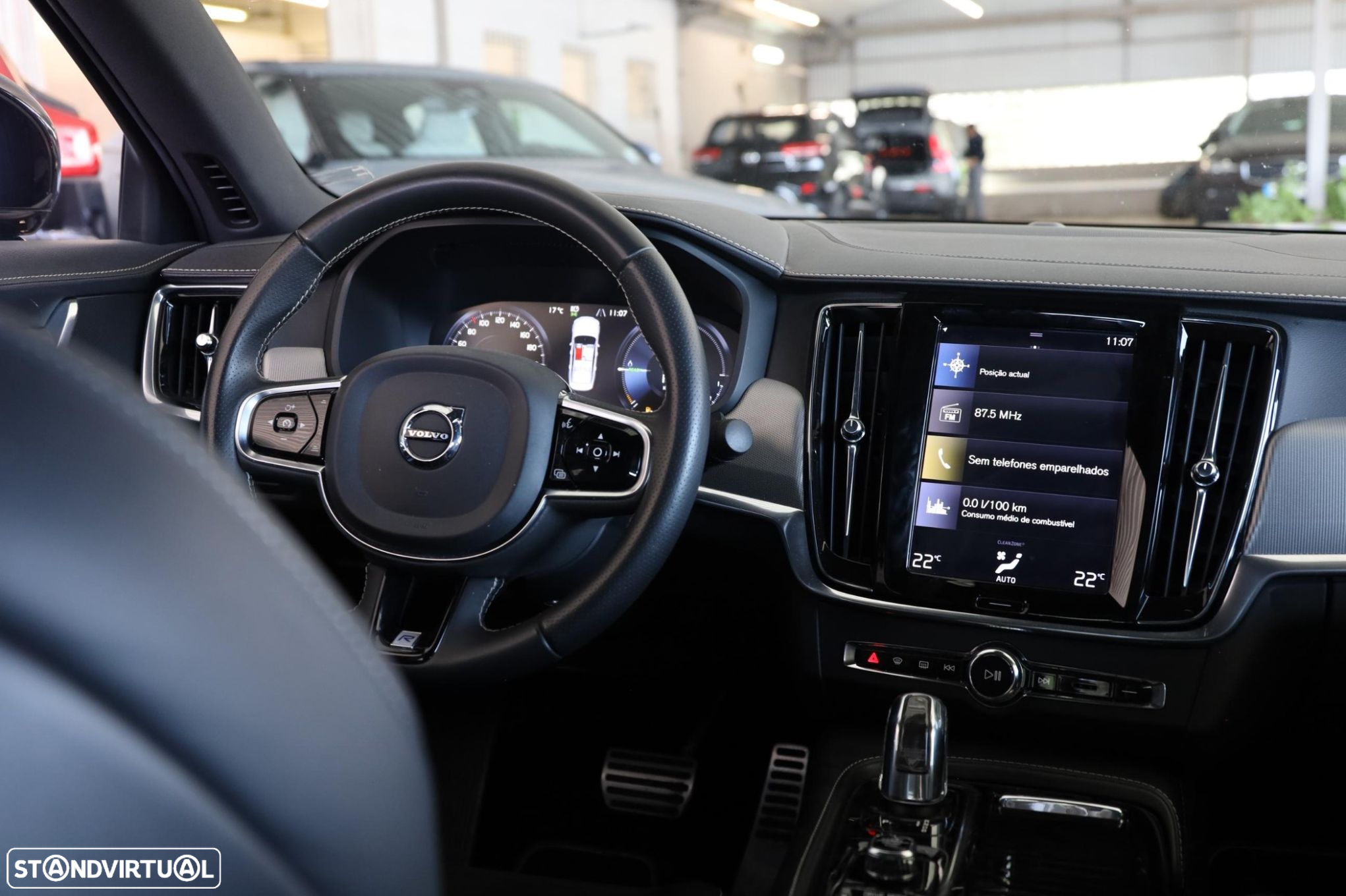 Volvo S90 2.0 T8 PHEV R-Design AWD - 12