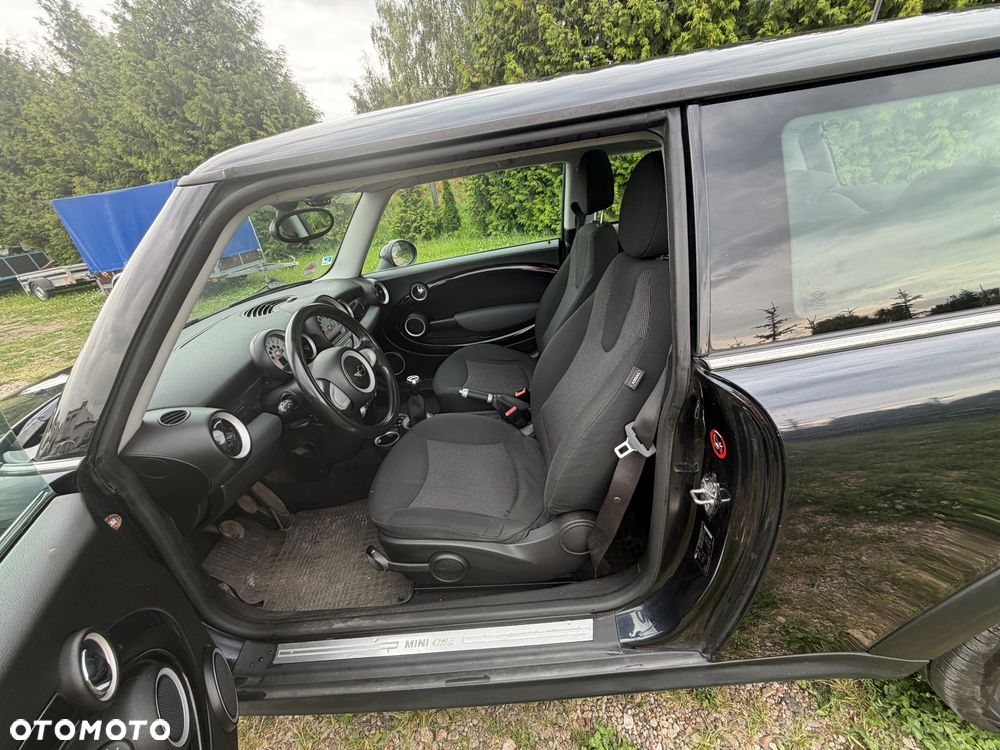 MINI ONE Standard - 10