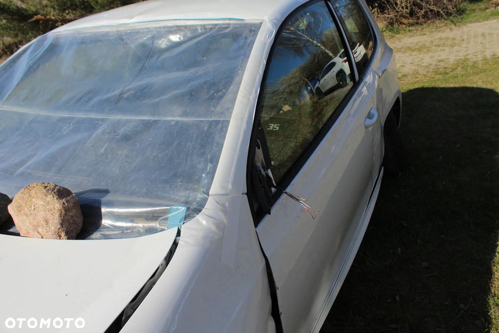 Volkswagen Golf 2.0 GTI Edition 35 - 4