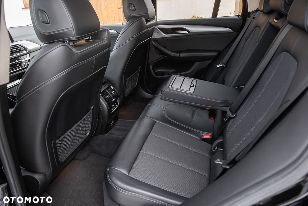 BMW X3 xDrive20d Advantage sport - 18