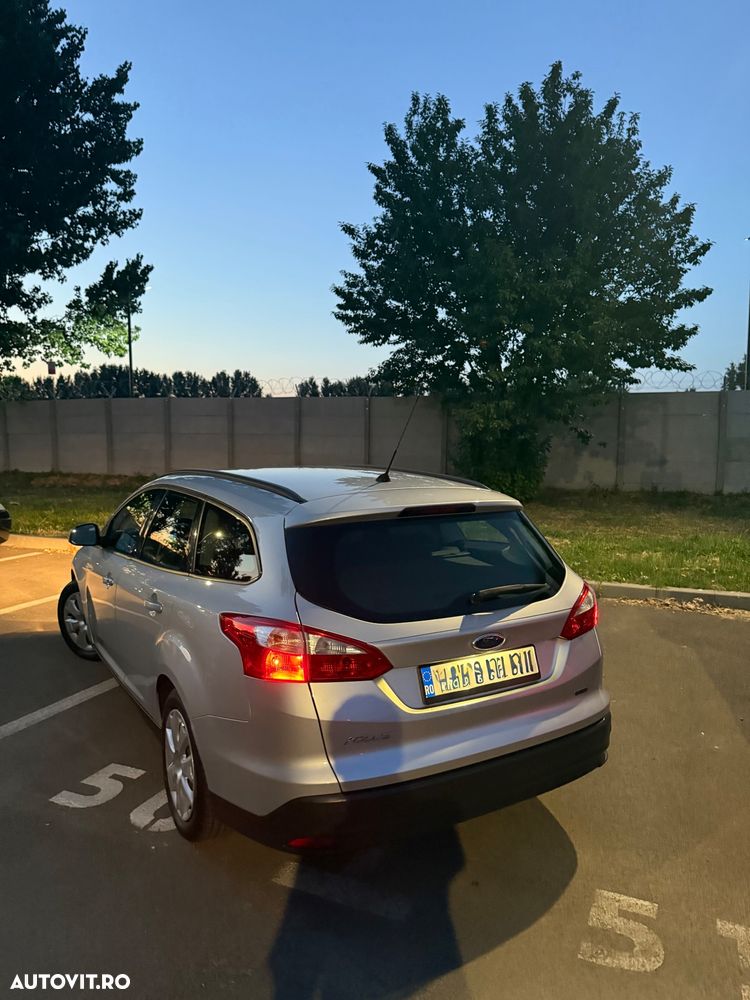 Ford Focus 1.6 TDCI DPF Titanium - 5