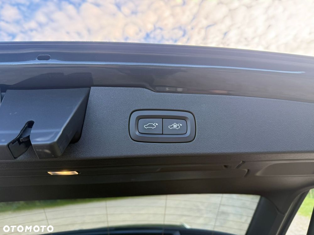 Volvo V60 D4 SCR Inscription - 33