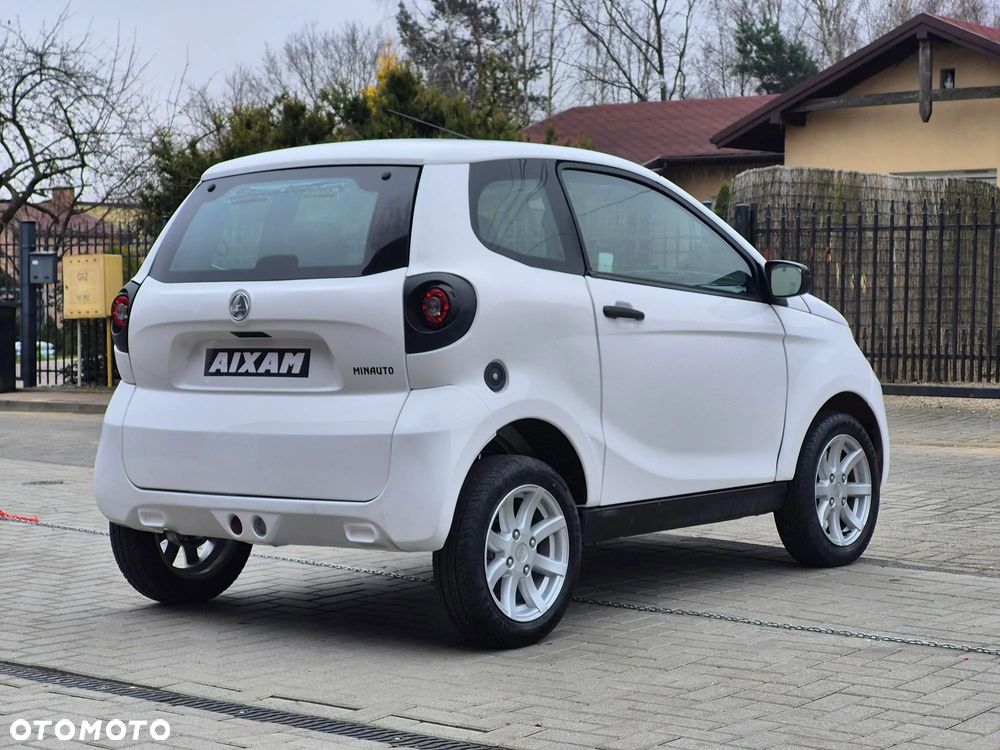 Aixam Inny - 15