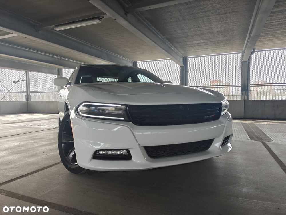 Dodge Charger - 1