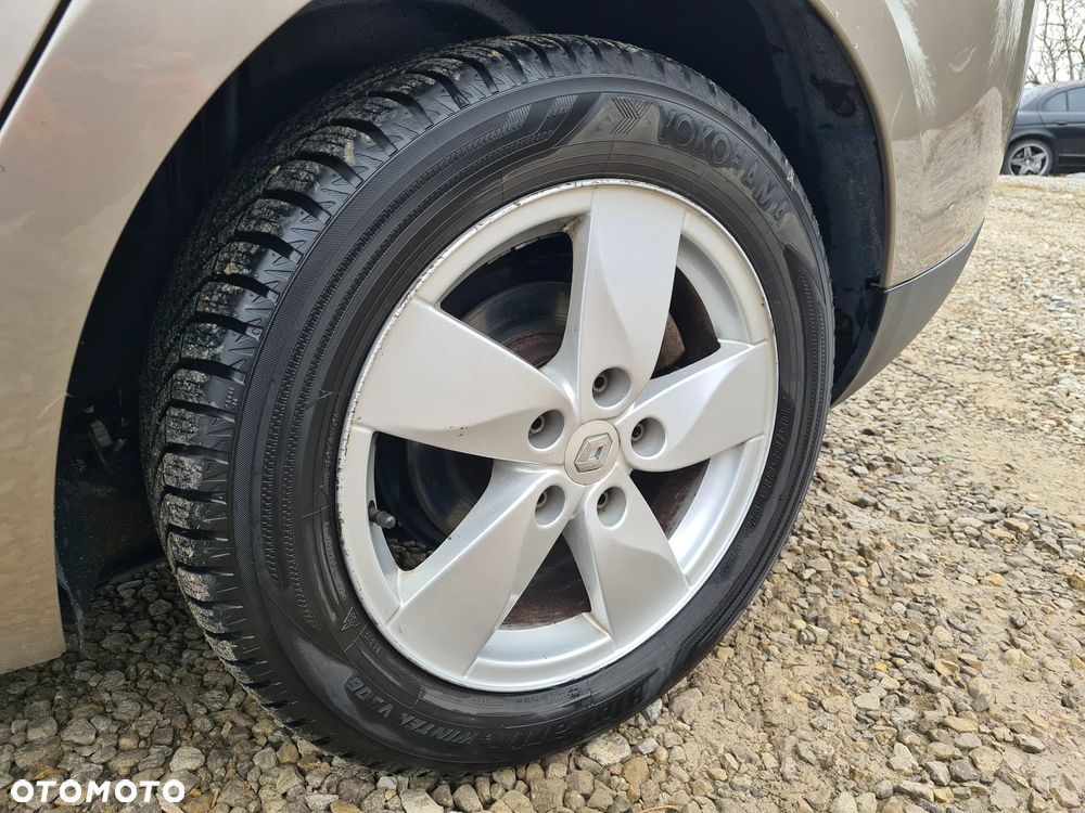 Renault Megane - 13