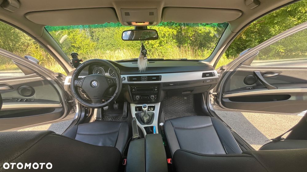 BMW Seria 3 - 8