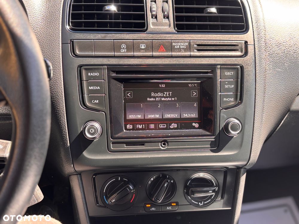 Volkswagen Polo - 11