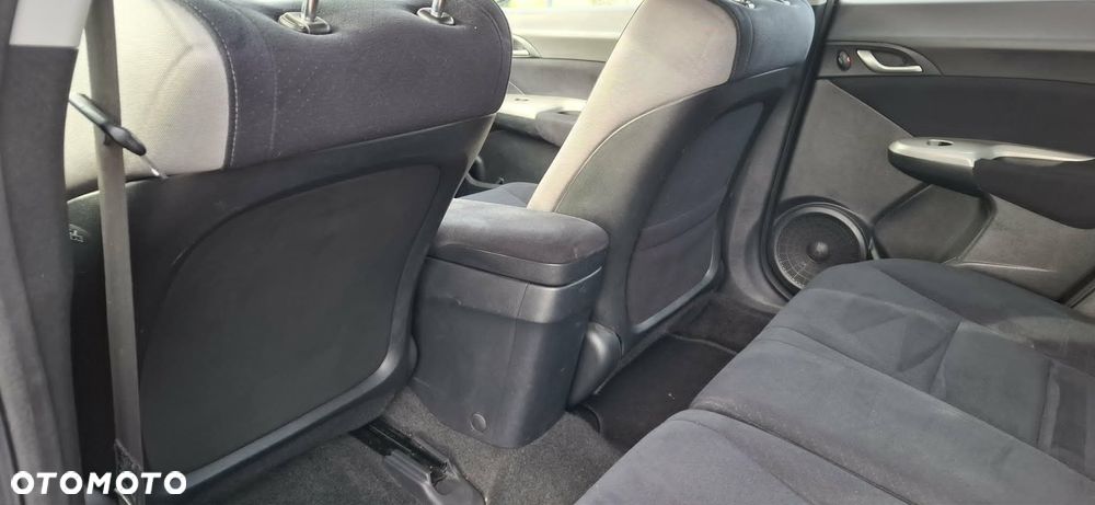 Honda Civic 1.4 Comfort - 8