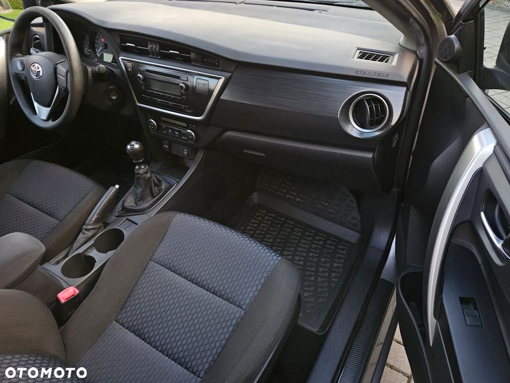 Toyota Auris 1.33 VVT-i - 20